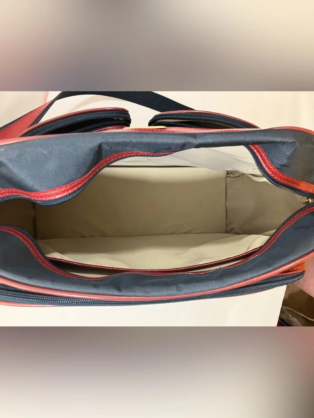 Vintage Samsonite Messenger Shoulder Bag